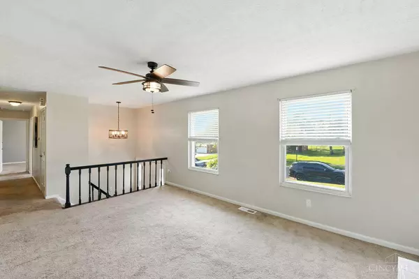 Springdale, OH 45240,838 Clearfield Ln