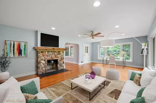 Wyoming, OH 45215,158 Congress Run Rd