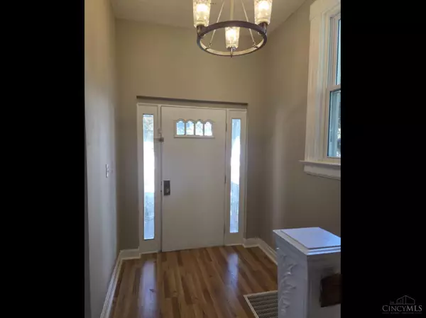 Cincinnati, OH 45223,1813 Chase Ave