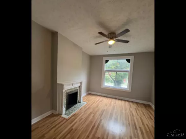 Cincinnati, OH 45223,1813 Chase Ave