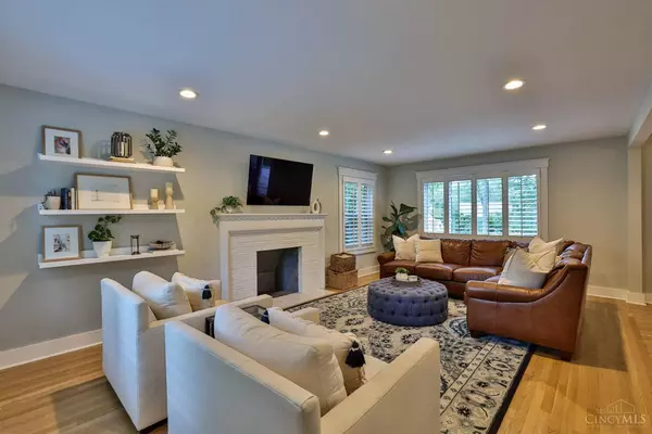 Montgomery, OH 45242,7916 Jolain Dr
