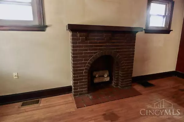 Norwood, OH 45212,5601 Warren Ave
