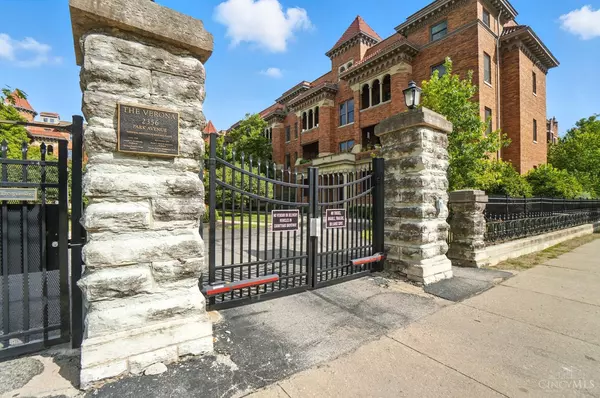 Cincinnati, OH 45206,2356 Park Ave #44