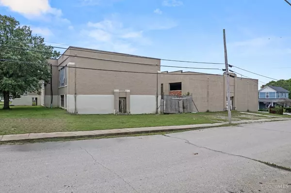 Georgetown, OH 45121,300 W State St