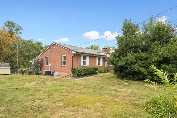 Georgetown, OH 45121,411 N Green St