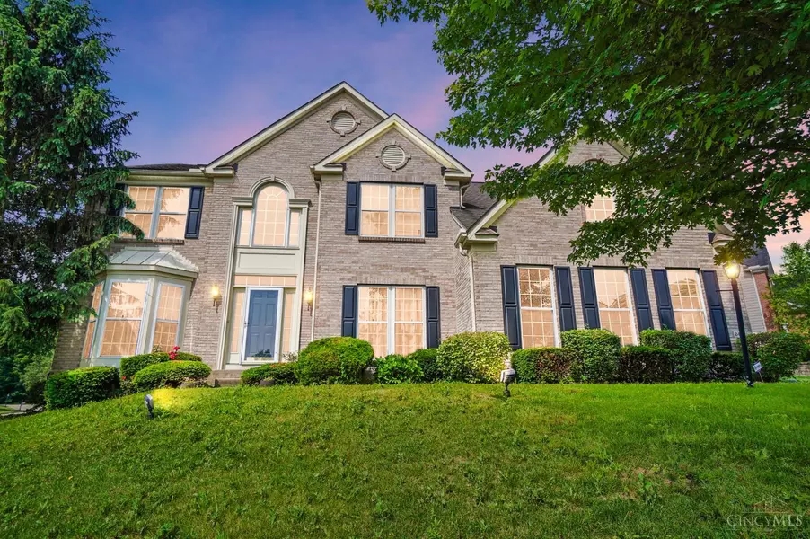 2435 Forest Oaks Dr, Beavercreek, OH 45431