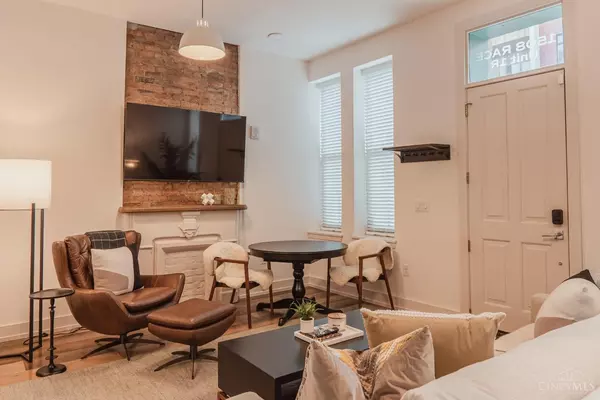 Cincinnati, OH 45202,1508 Race St