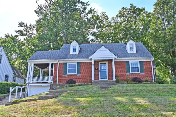 Anderson Twp, OH 45230,1391 Collinsdale Ave