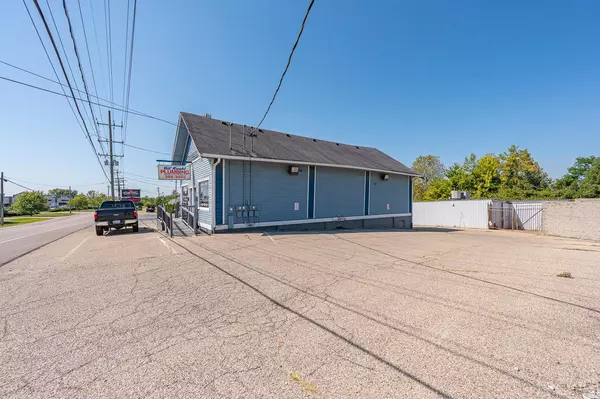 Colerain Twp, OH 45247,5736 Springdale Rd