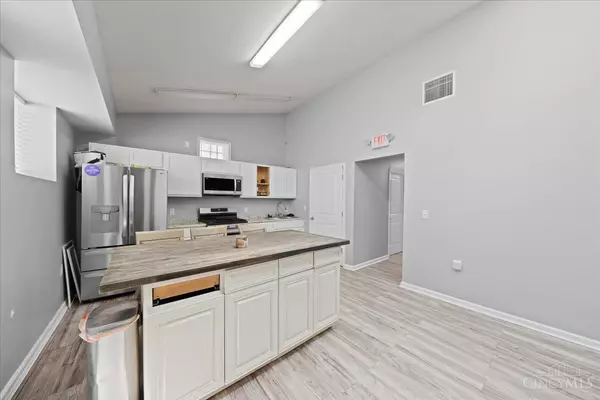 Cincinnati, OH 45204,642 Sedam St