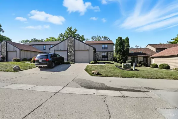 5271 Pros Dr, West Chester, OH 45069