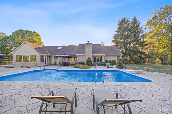 Colerain Twp, OH 45251,5208 Stonetrace Dr