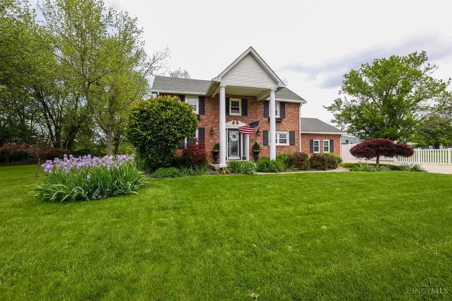 9388 St Rt 48, Aurora, IN 47001