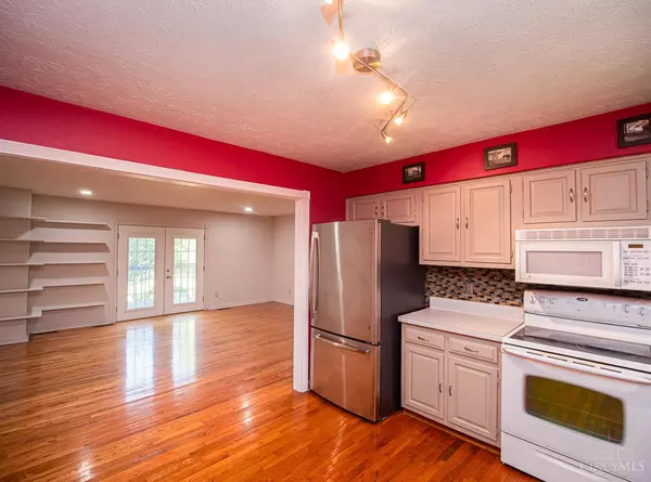 Goshen Twp, OH 45140,1431 Woodville Pike