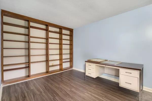 Fairfield, OH 45014,4 Old Duxbury Ct