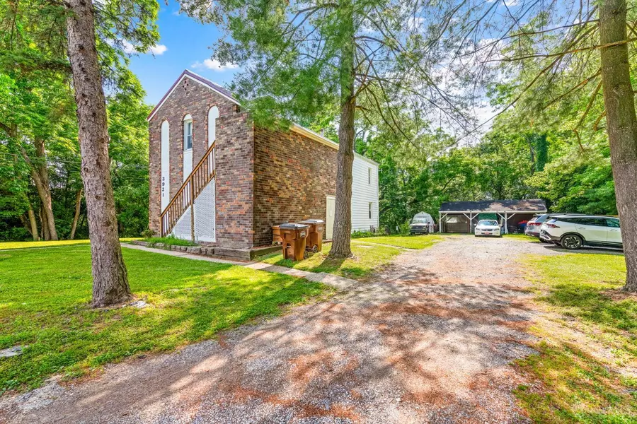 3921 Randolph Ln, Union Twp, OH 45245