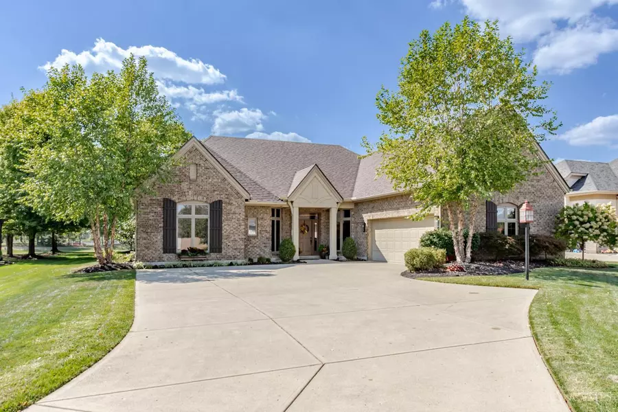 1384 Courtyard Pl, Centerville, OH 45458