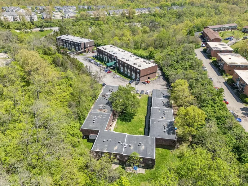 5459 Kirby Ave, Cincinnati, OH 45223