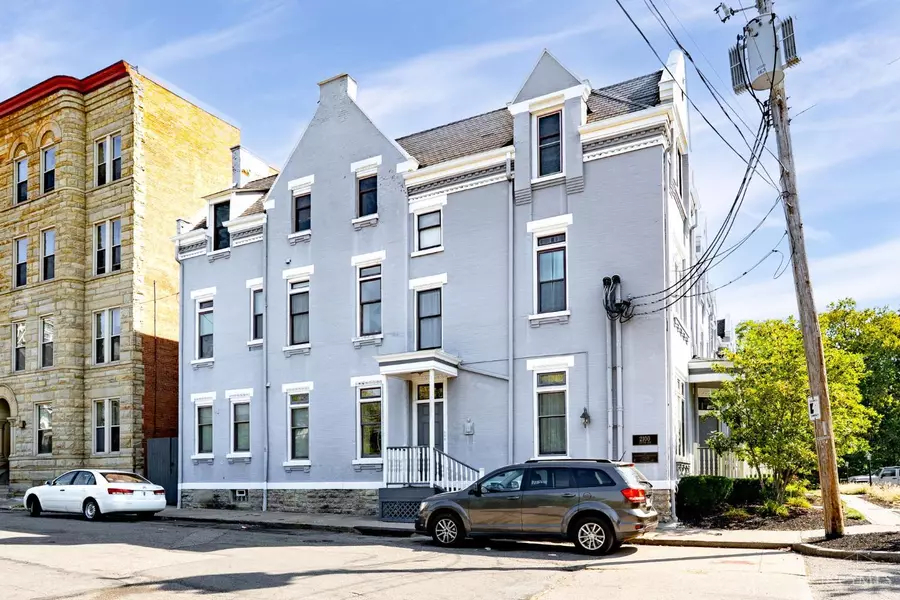 2100 Sinton Ave #3, Cincinnati, OH 45206