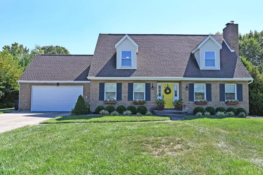 236 Van Buren Dr, Mason, OH 45040