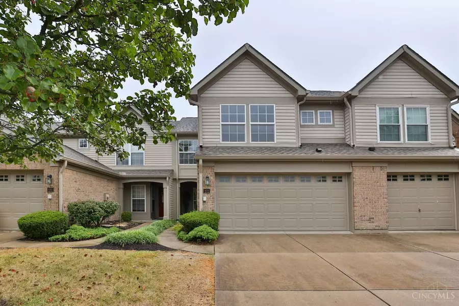 6134 Lakelyn Dr, Mason, OH 45040