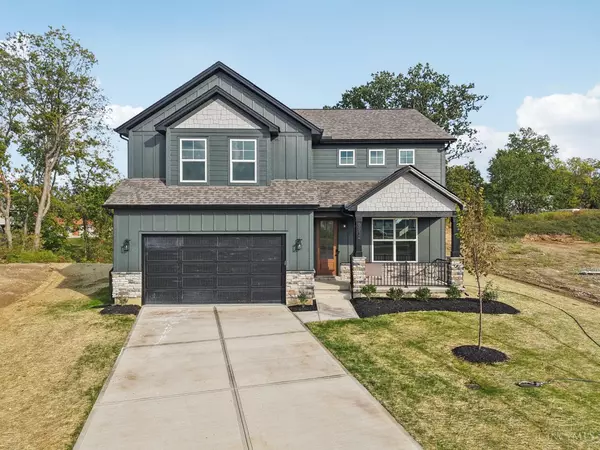 6812 Cork Dr, West Chester, OH 45069