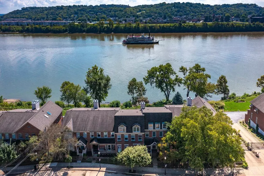 2207 Riverside Dr #C4, Cincinnati, OH 45202