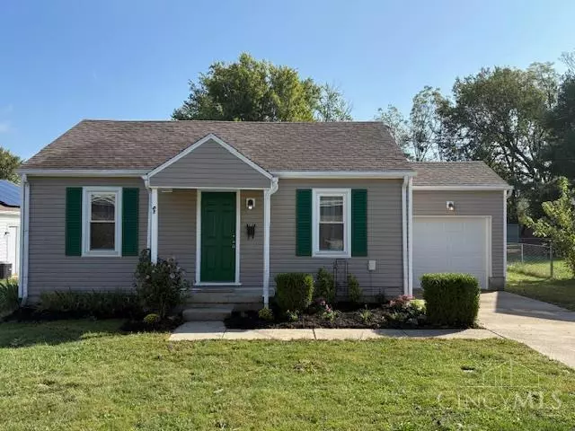 62 Applegate St, Wilmington, OH 45177