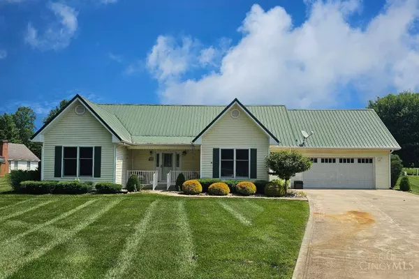 295 Litton Cir, Aberdeen, OH 45101