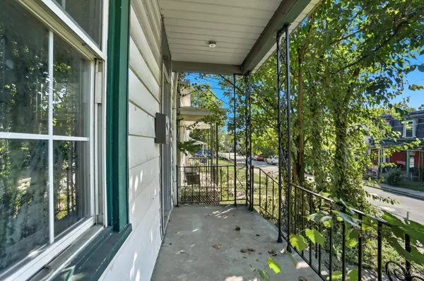 Cincinnati, OH 45205,924 Fairbanks Ave