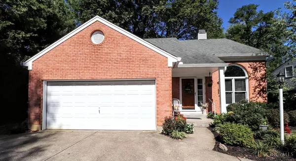 1023 Portway Dr, Anderson Twp, OH 45255
