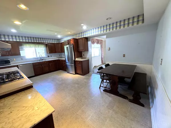 Montgomery, OH 45242,9805 Delray Dr