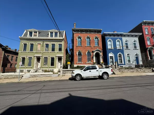 Cincinnati, OH 45214,1034 Dayton St