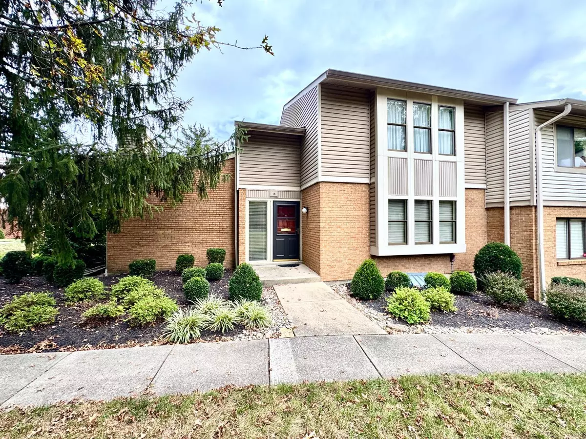 Springdale, OH 45246,18 Oakwood Ct