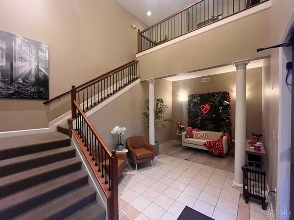 Loveland, OH 45140,600 W Loveland Ave #1