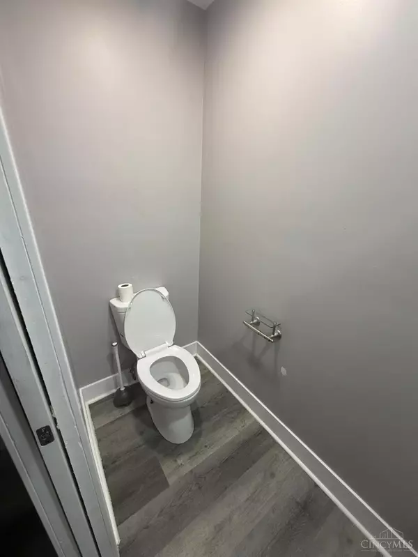 Cincinnati, OH 45205,1228 Rosemont Ave