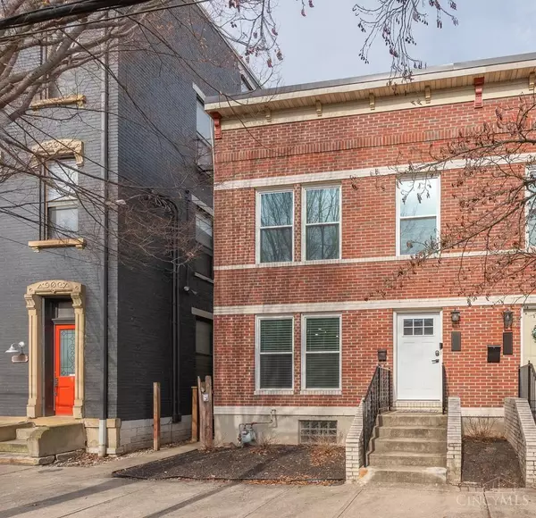 422 Elizabeth St, Cincinnati, OH 45203