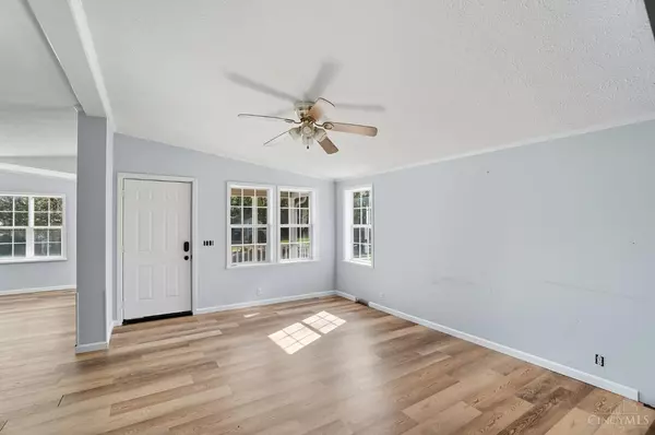 Lockland, OH 45215,127 Locust St