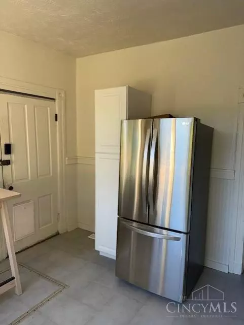 Cincinnati, OH 45202,958 Hatch St