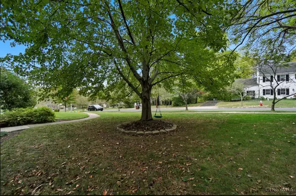 Wyoming, OH 45215,1011 Brayton Ave