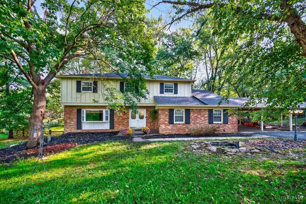 5702 Sherwood Dr, Miami Twp, OH 45150