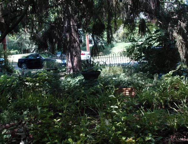 Cincinnati, OH 45216,223 Kearney St