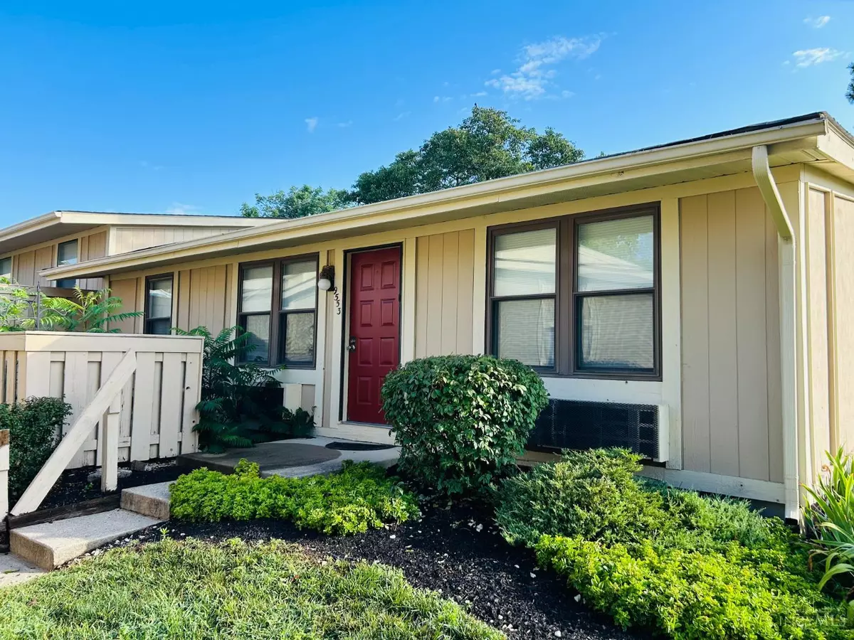 West Chester, OH 45011,9553 Olde Woods Dr