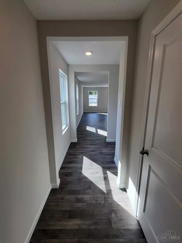 Wilmington, OH 45177,987 N South St