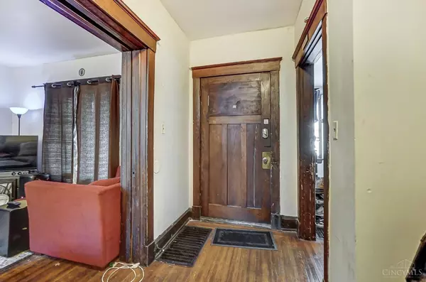 Cincinnati, OH 45219,2372 Stratford Ave