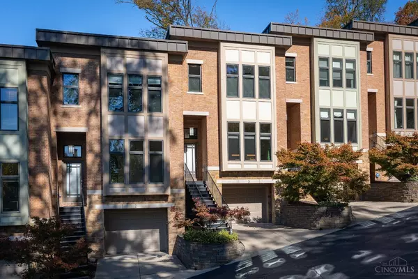 752 Delta Ave #3, Cincinnati, OH 45226