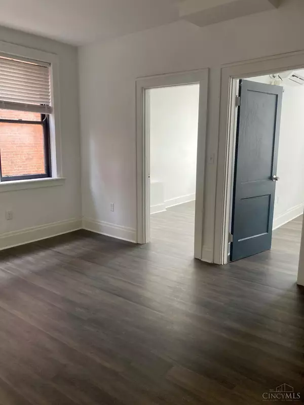 Cincinnati, OH 45202,1646 Vine St