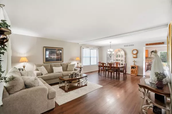 Amelia, OH 45102,1336 Dee Dee Ln