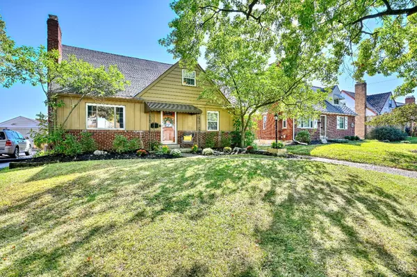 8294 Wexford Ave, Sycamore Twp, OH 45236