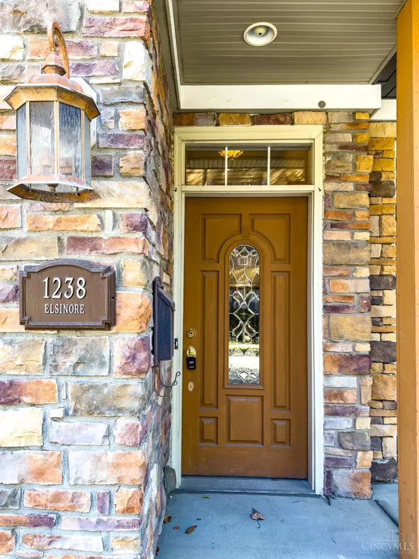 Cincinnati, OH 45202,1238 Elsinore Ave